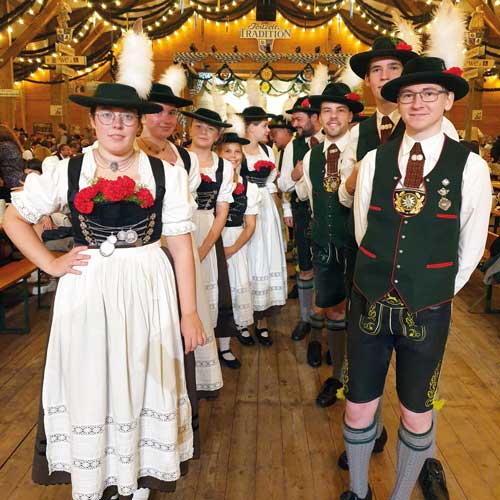 Volkstrachtenverein Edelweiß-Stamm München-Lerchenau ©Guenther-Moll-Q Volkstrachtenverein Edelweiß-Stamm München-Lerchenau