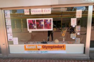 Kunst_im_Olympiadorf_Muenchen-31072025-0789-©_Friedrich_Goetz