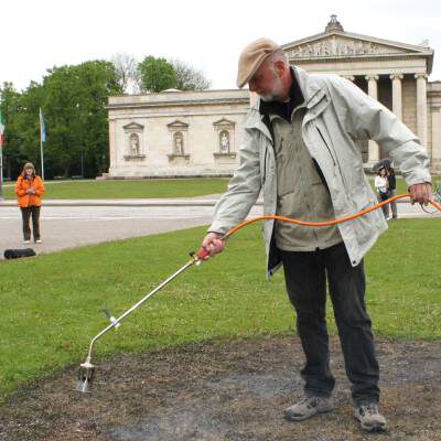 Wolfram-Kastner-Brandspur-2010-400x400